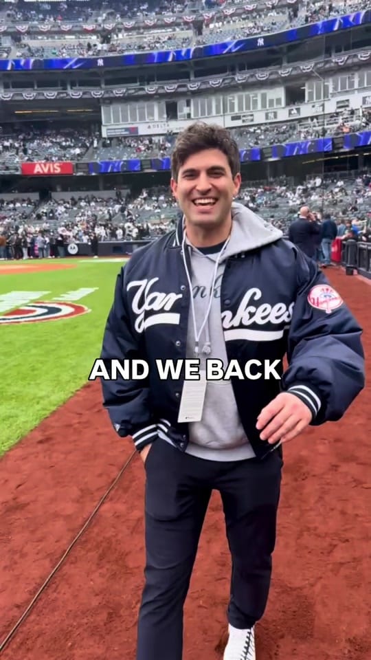 Post 1 by Alex Day on TikTok (video)