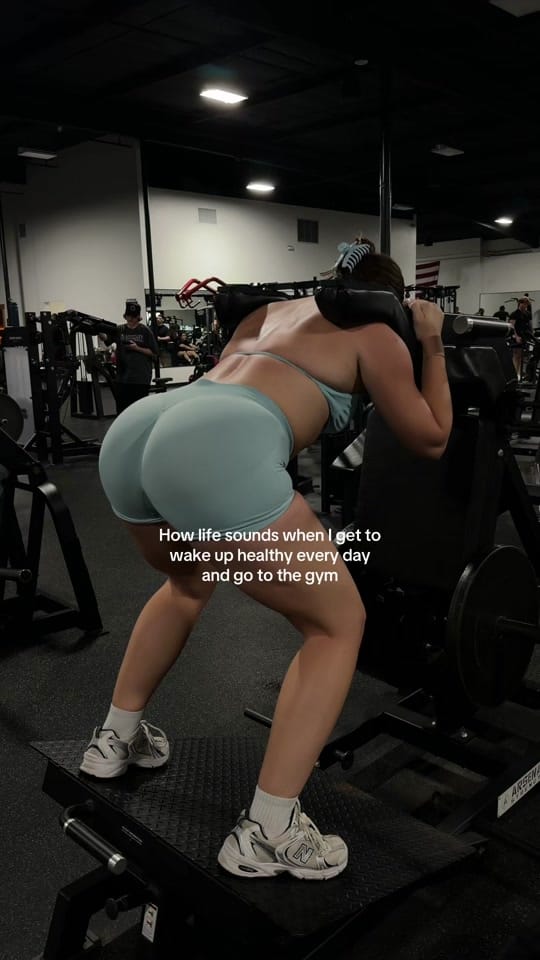 Post 4 by LAUREN on TikTok (video)