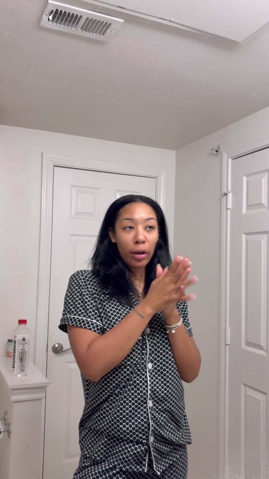 Post 9 by Darilynrae on TikTok (video)