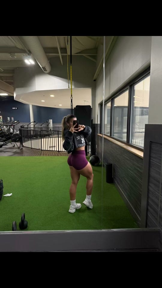 Post 9 by nessa.lifts_ on TikTok (video)