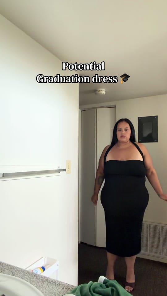Post 1 by Jenn_stillpretty on TikTok (video)