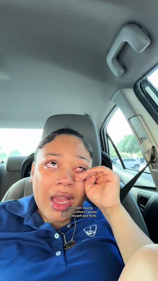 Post 8 by Ana$tacia on TikTok (video)
