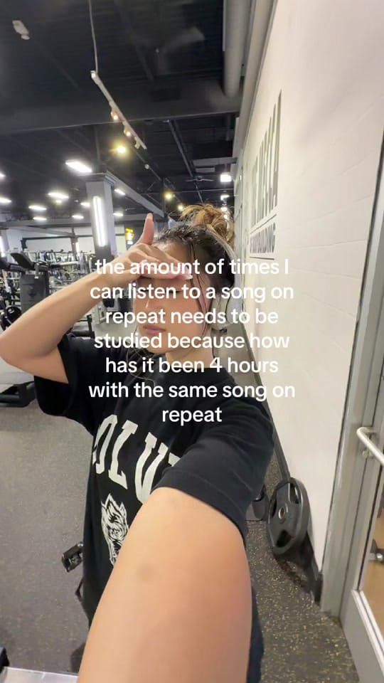Post 6 by melxtri on TikTok (video)
