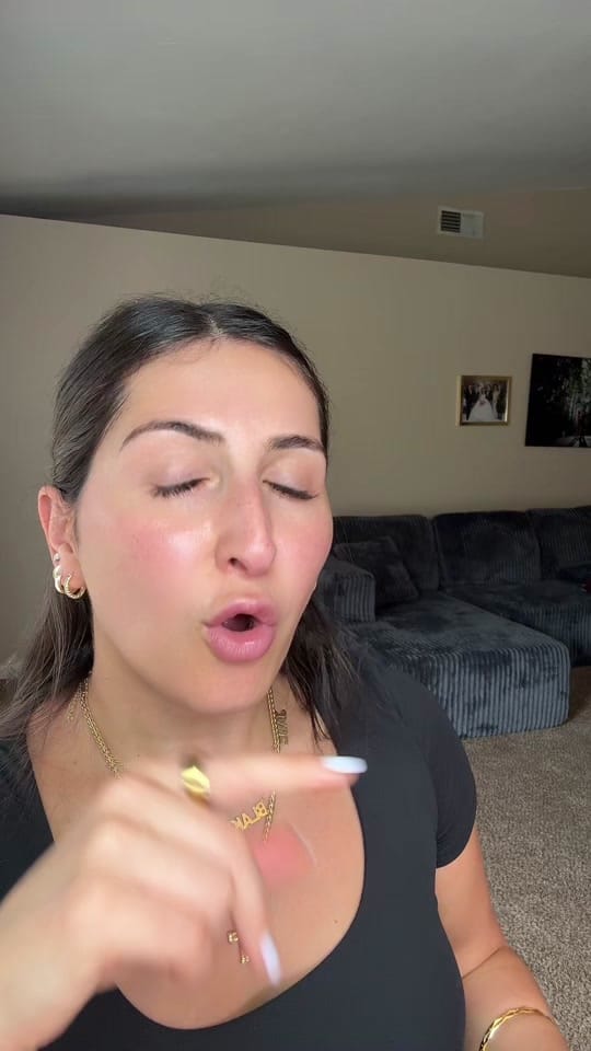 Post 1 by Angel Ayar on TikTok (video)