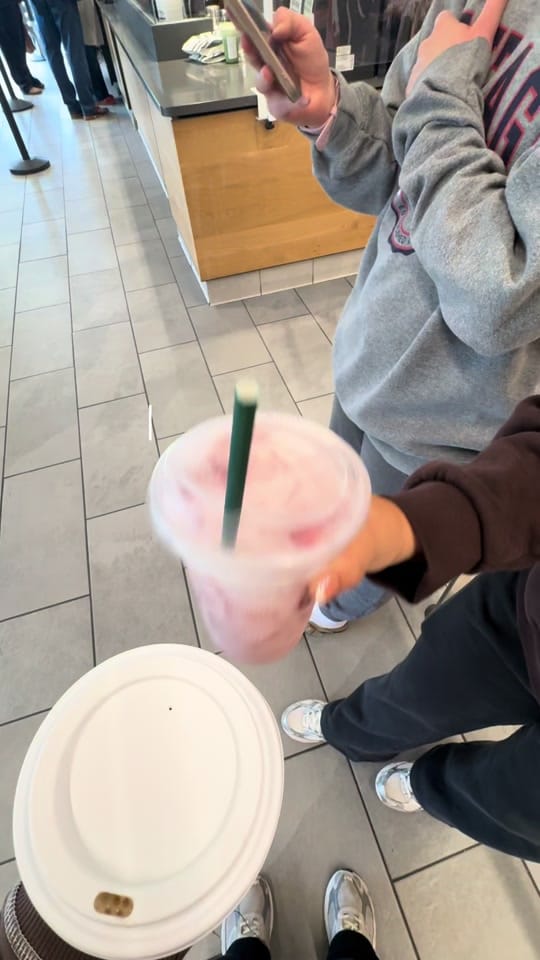 Post 1 by nelly-daily on TikTok (video)