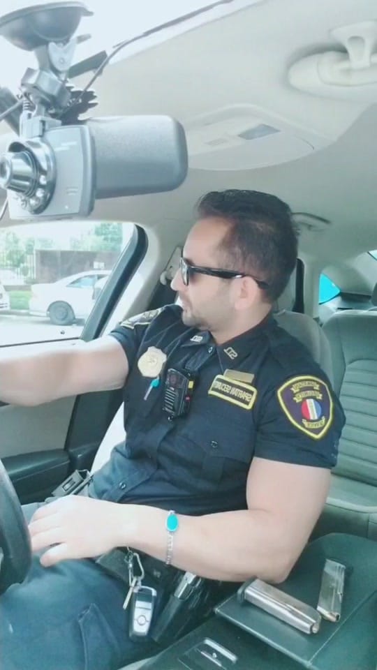Post 10 by Sameer Kakar on TikTok (video)