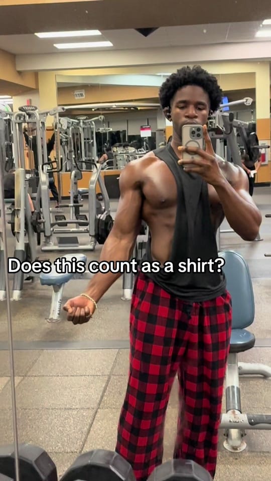 Post 6 by KingCreg on TikTok (video)