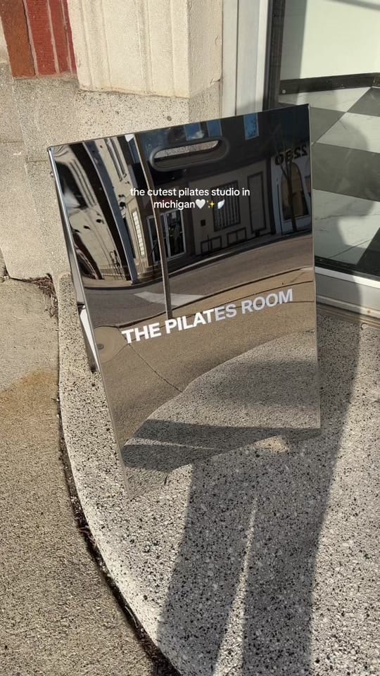 Post 6 by ARIANA VITALE on TikTok (video)
