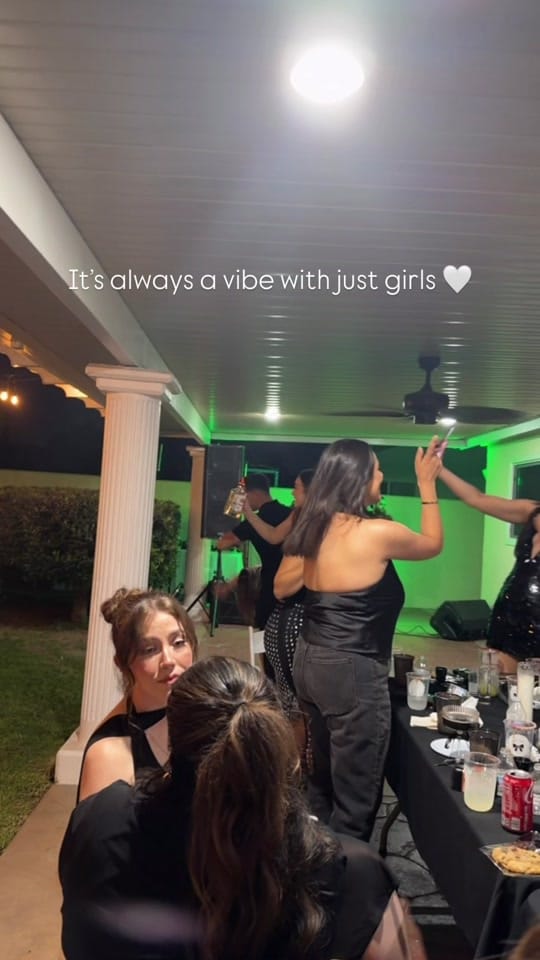 Post 1 by Gen on TikTok (video)