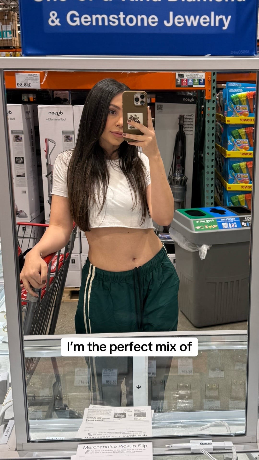 Post 10 by Gen on TikTok (video)