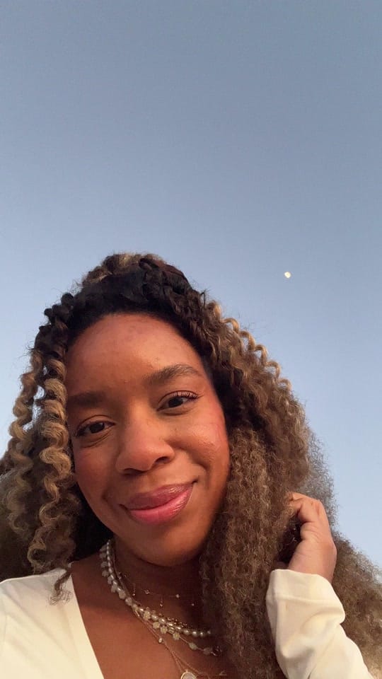 Post 6 by Phyllicia Victoria on TikTok (video)