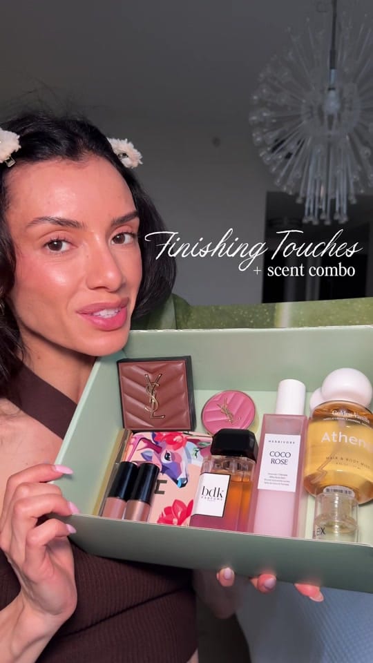Post 2 by Paloma La Salle on TikTok (video)