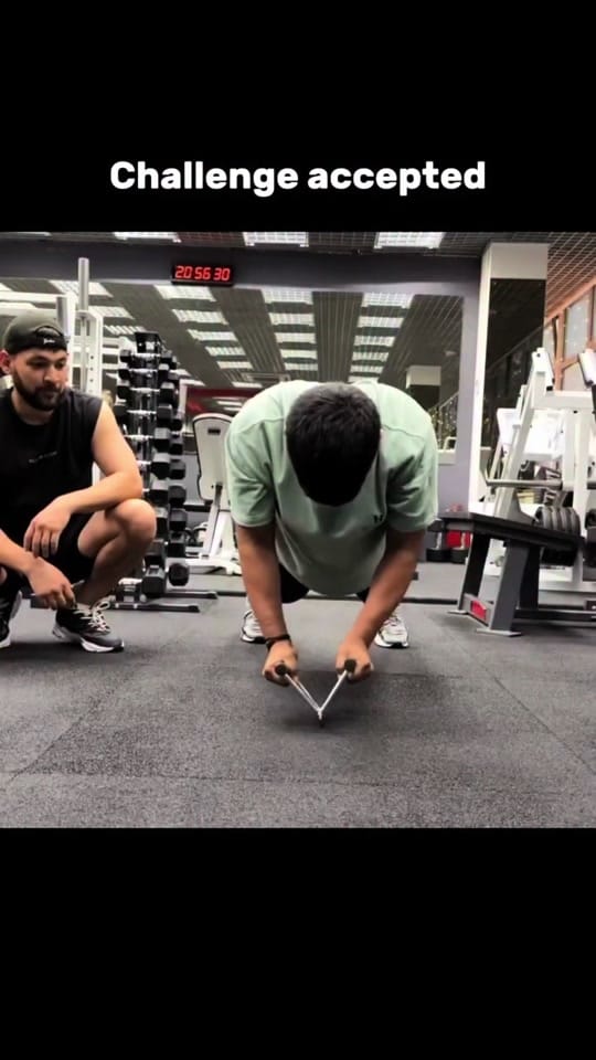 Post 6 by Romeo G on TikTok (video)