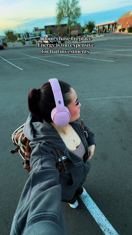 Post 2 by Jasmine Morales on TikTok (video)