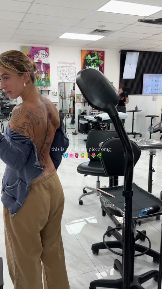 Post 10 by Zoë Elise 🌊 on TikTok (video)