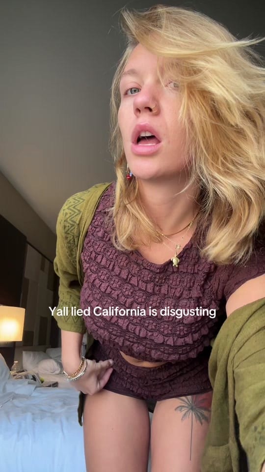 Post 1 by gray on TikTok (video)
