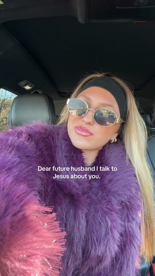 Post 8 by Faith Colafrancesco on TikTok (video)