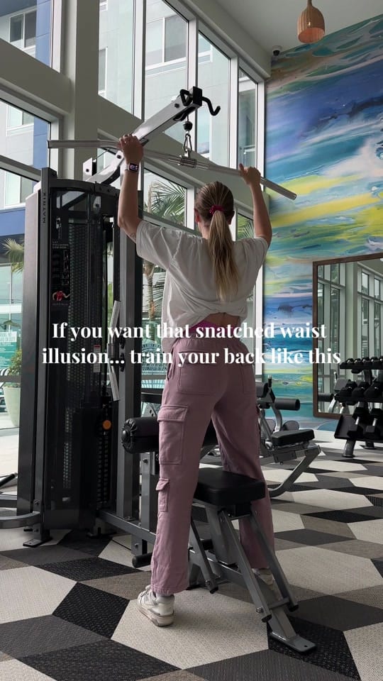 Post 6 by Irena on TikTok (video)
