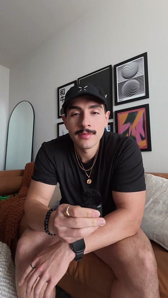 Post 3 by Luis Montoya on TikTok (video)