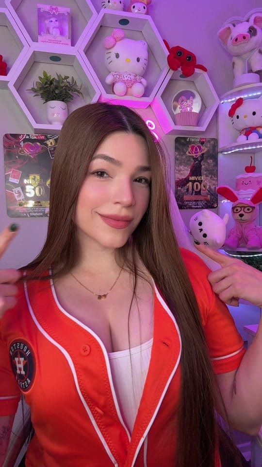 Post 1 by Stephanie🦀 on TikTok (video)
