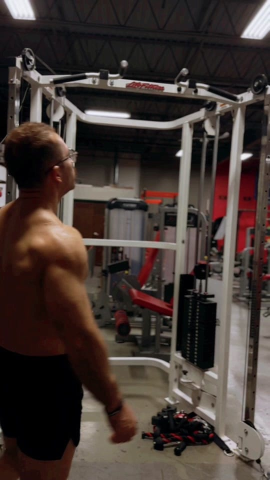 Post 10 by Eli’s aesthetics on TikTok (video)