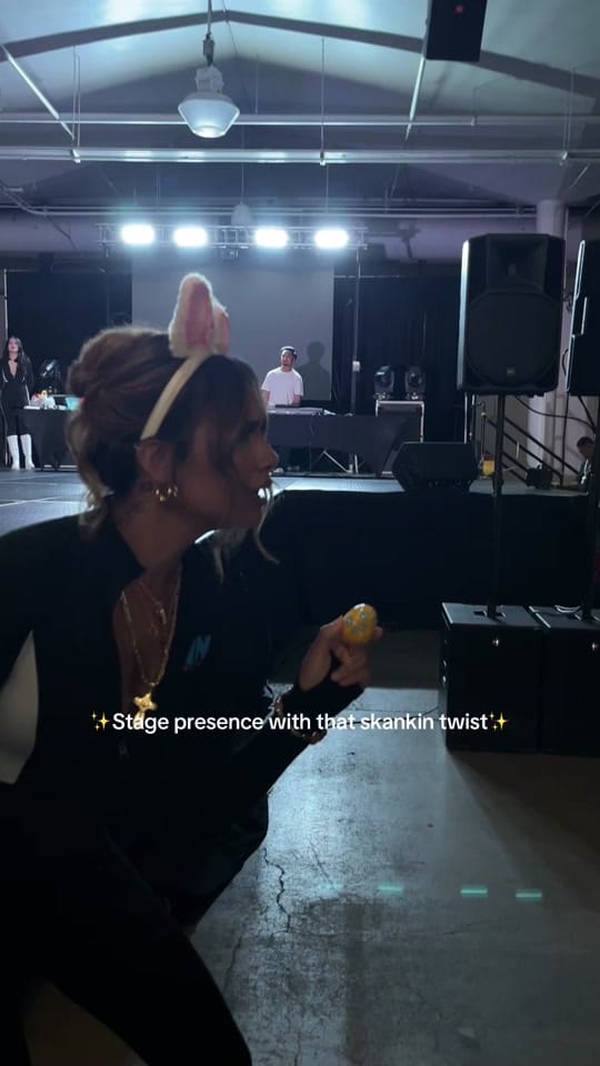 Post 3 by itslina on TikTok (video)