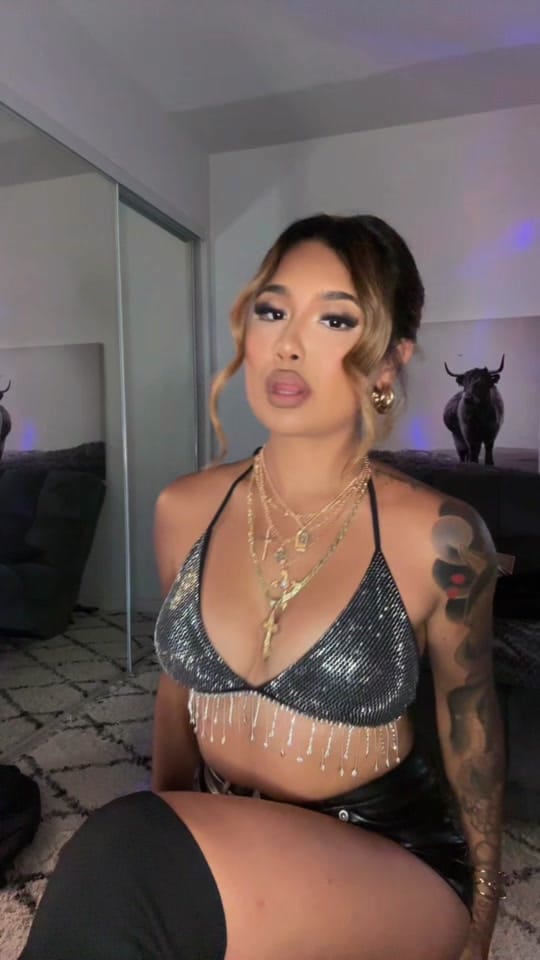 Post 5 by itslina on TikTok (video)