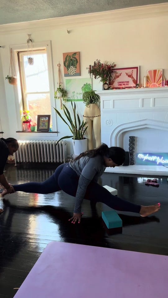 Post 1 by Yoga🧘🏽‍♀️Food 🥗Wellness on TikTok (video)