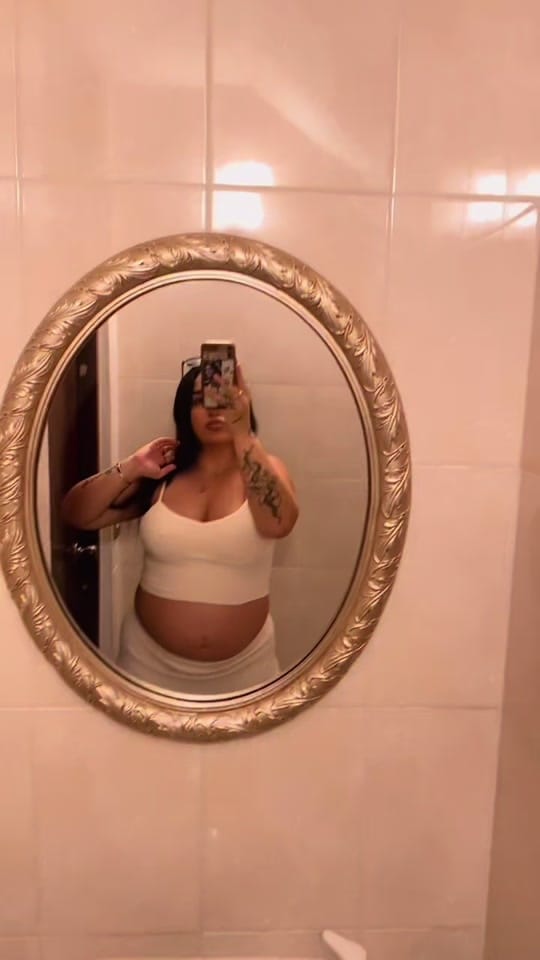 Post 7 by Alana Cortés on TikTok (video)