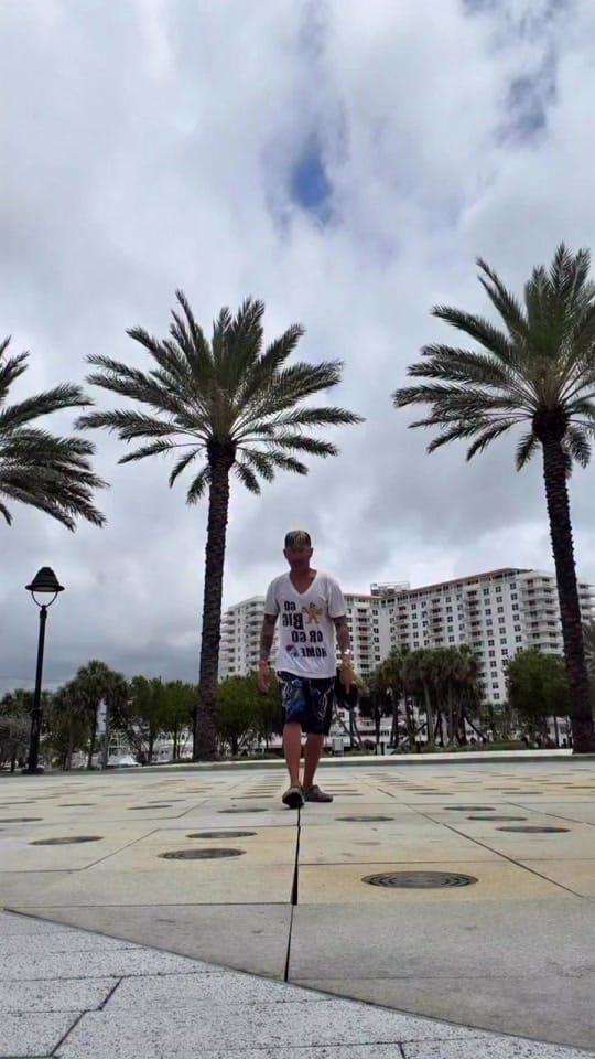 Post 2 by Rick Smeraldi 🇮🇹 🇵🇭 on TikTok (video)