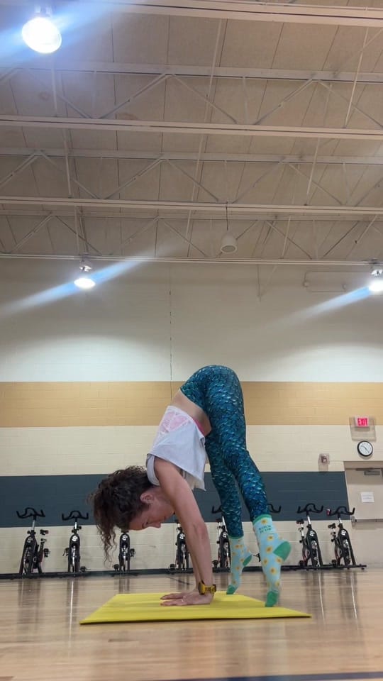 Post 2 by Sarah B @thinkingaboutyoga on TikTok (video)