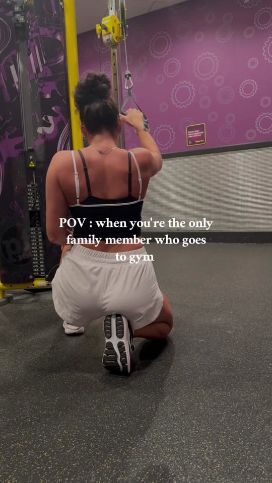 Post 7 by J A Y C I E on TikTok (video)
