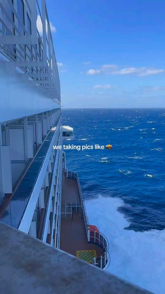 Post 5 by J A Y C I E on TikTok (video)