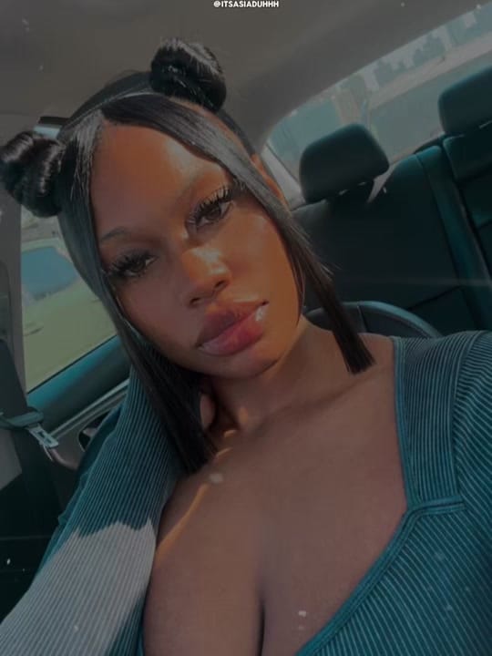 Post 1 by TYPICAL.NATACHA on TikTok (video)