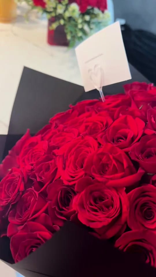 Post 5 by TYPICAL.NATACHA on TikTok (video)