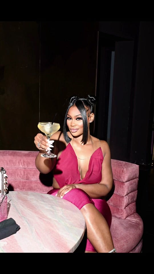 Post 3 by TYPICAL.NATACHA on TikTok (video)