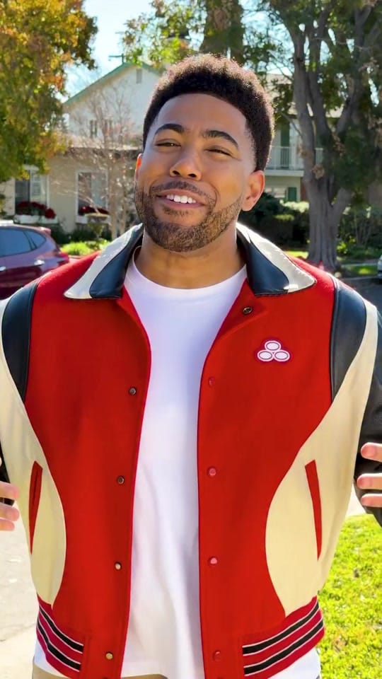Post 4 by Barry Hairston /TheStarsBarber on TikTok (video)