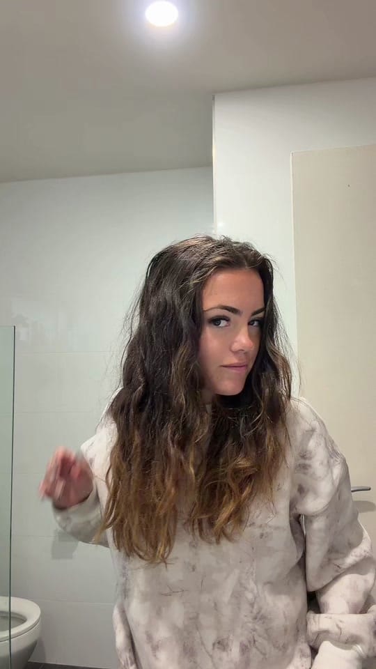 Post 4 by Kelli McGroarty on TikTok (video)