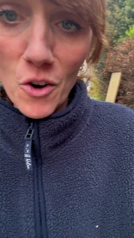 Post 5 by Victoria Emes on TikTok (video)