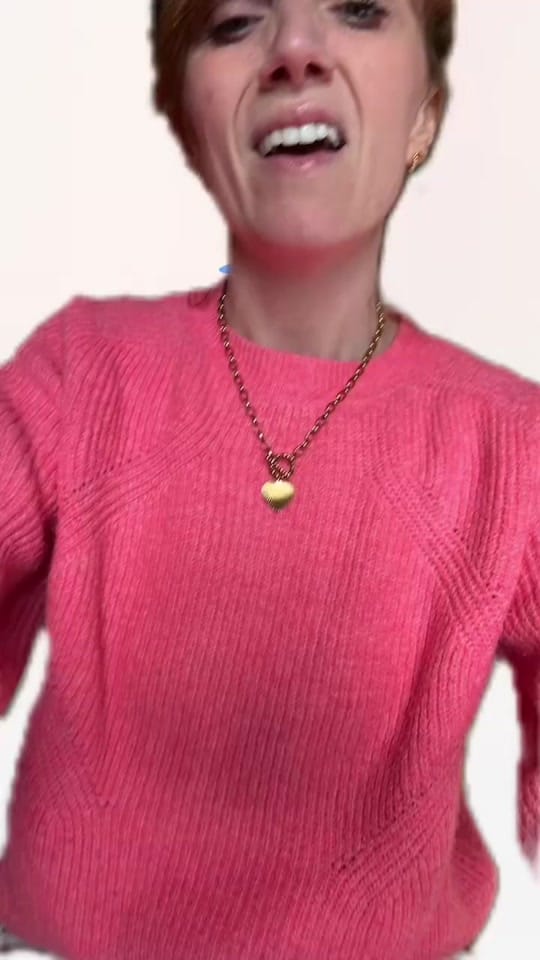 Post 6 by Victoria Emes on TikTok (video)