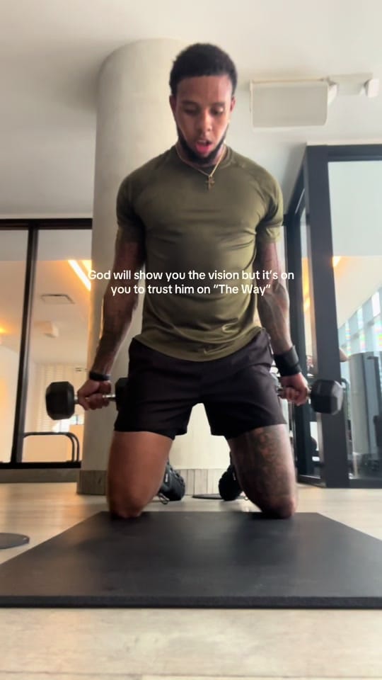 Post 3 by Diamond J Smith on TikTok (video)