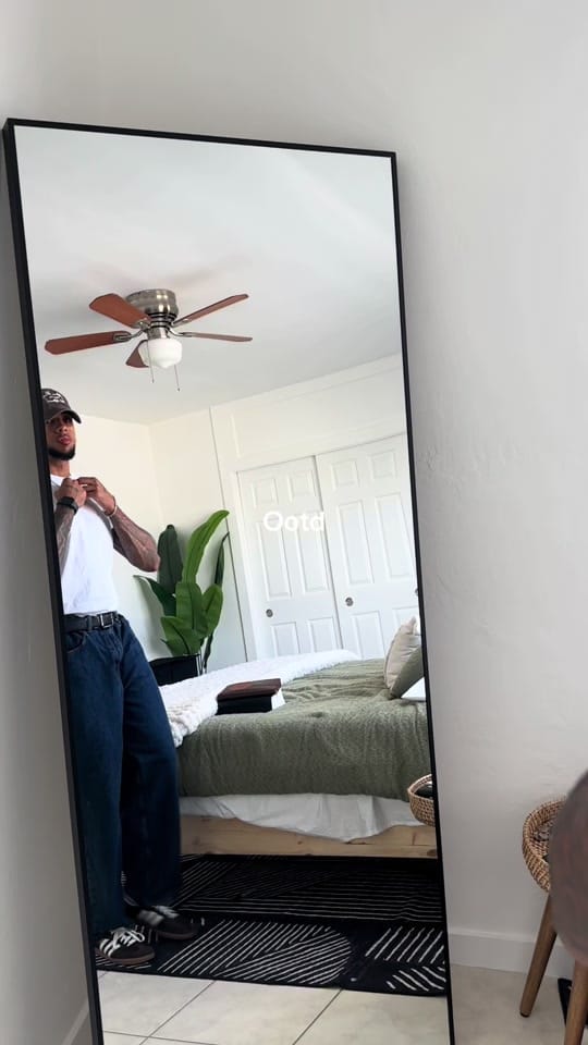 Post 5 by Diamond J Smith on TikTok (video)