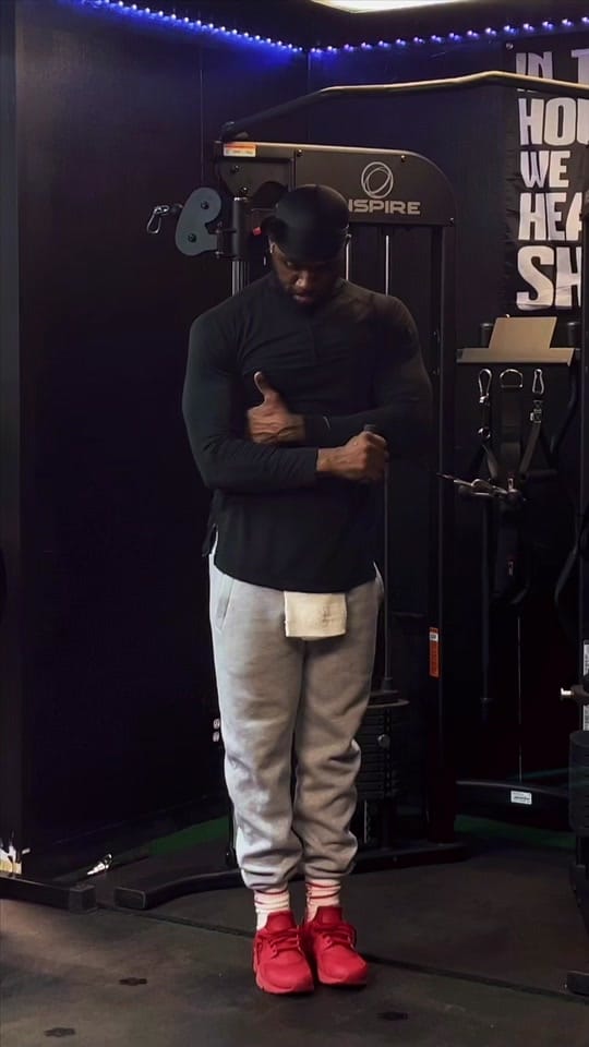 Post 4 by Legendary Dave on TikTok (video)