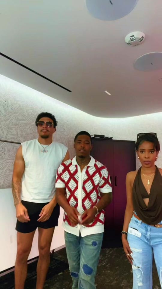 Post 2 by Mj.HarrisIII on TikTok (video)