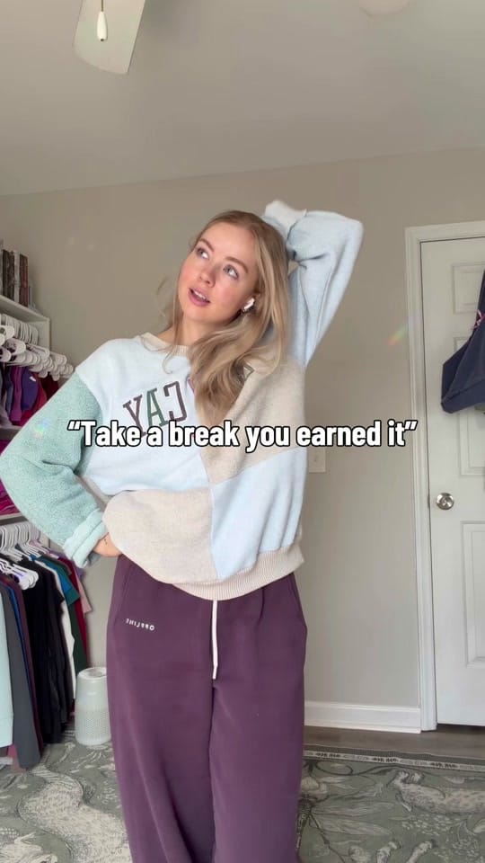 Post 1 by Kallee W / Books, Gym & More on TikTok (video)