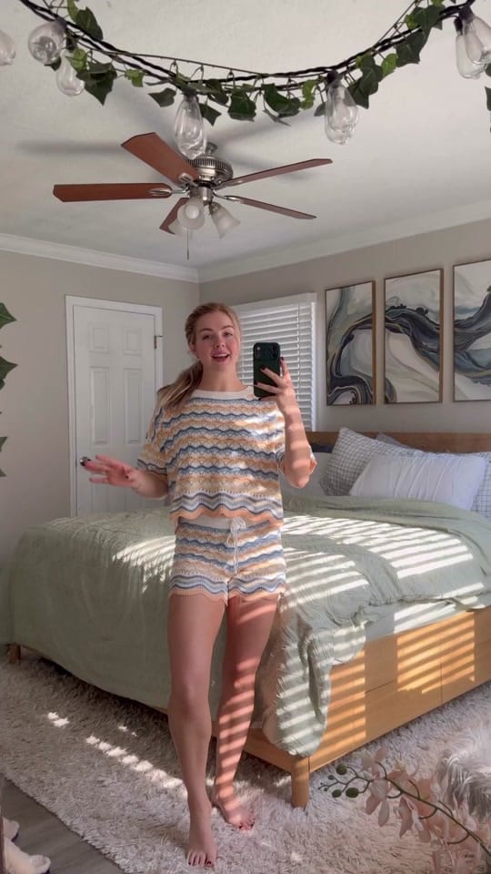 Post 2 by Kallee W / Books, Gym & More on TikTok (video)