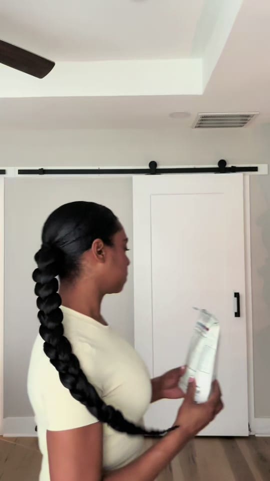 Post 8 by Taylor Sarreen on TikTok (video)