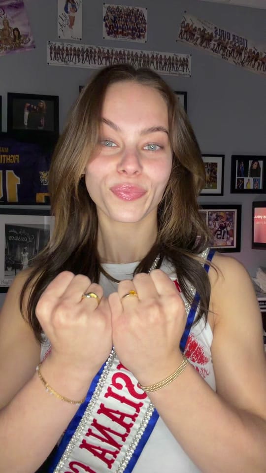 Post 5 by SisterSoph on TikTok (video)