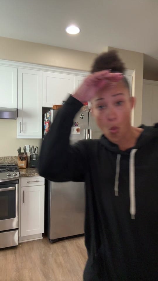 Post 10 by STEPH on TikTok (video)
