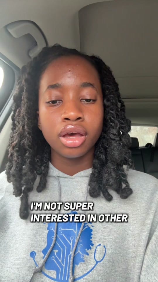 Post 1 by Ayoooooooo on TikTok (video)